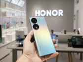 Um 'Honor 70' na natureza. (Fonte: Weibo)