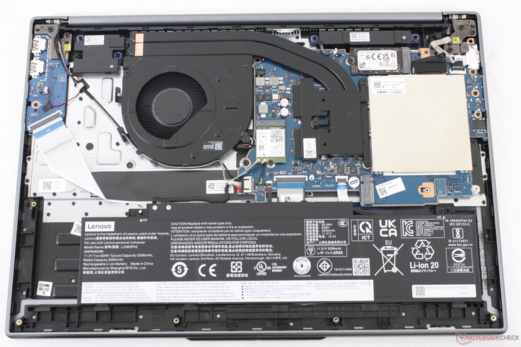 Parte interna do IdeaPad Slim 5 16irH10R