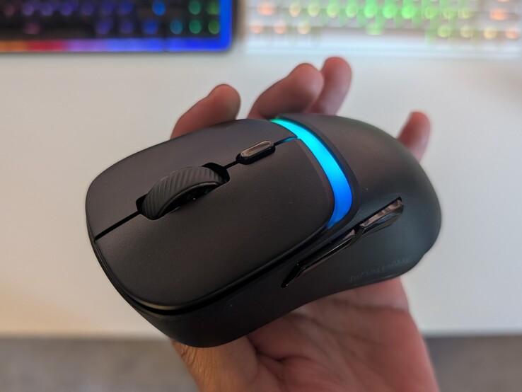 Vista superior do Glorious Model D3 Wireless