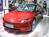 O Model 3 Highland está recebendo faróis adaptativos (imagem: Tesla)