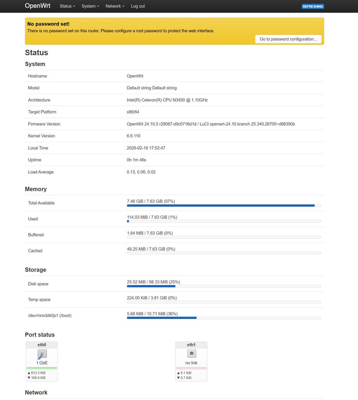 Fizemos login no OpenWRT via navegador - não se esqueça de definir uma nova senha