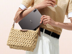 O Pad Mini custa a partir de US$ 699 na Giztop. Na foto: uma imagem promocional mostrando o design traseiro e o formato compacto do tablet.