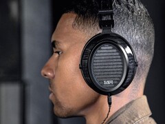 O fone de ouvido magnético planar VSX Immersion One utiliza modelagem de alto-falante virtual para simular ambientes de áudio profissionais. (Fonte da imagem: Steven Slate Audio)