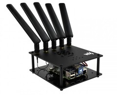 O Waveshare HAT traz a conectividade 5G e GPS para a plataforma Raspberry Pi. (Fonte de imagem: Waveshare)