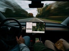 Para-brisa de um Tesla (Fonte da imagem: My Auto Glass)