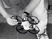 Um suposto visual do DJI Neo. (Fonte da imagem: vários)