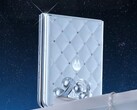 O Motorola Razr 60 Swarovski Limited Edition pode custar mais do que a versão padrão devido aos cristais. (Fonte da imagem: Motorola)
