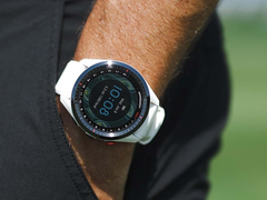 A Garmin lançou uma nova atualização estável para o smartwatch Approach S62 (foto). (Fonte da imagem: Garmin)