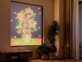 Govee Curtain Lights Pro exibido na janela (Fonte da imagem: Govee PR)