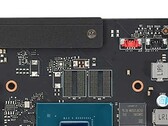 Dois módulos VRAM não são preenchidos por causa das limitações do ônibus de 192 bits. (Fonte de imagem: VideoCardz)