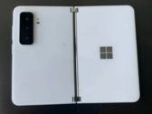 Uma suposta imagem ao vivo do Duo de Superfície 2. (Imagem: Tech Rat)