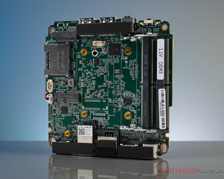 Placa de circuito do Geekom A8