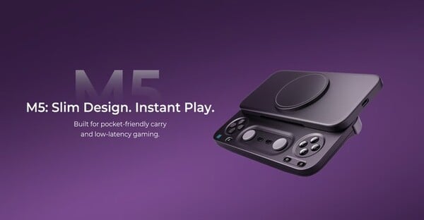 O Abxylute M5 tem um design fino e se conecta a um smartphone via USB-C.