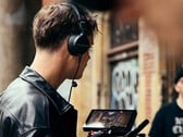 Os fones de ouvido Beyerdynamic DT 275 Pro foram projetados para uso em ambientes ruidosos de gravação de áudio.