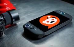 Lenovo Legion Go 2 com o triste logotipo do Reddit