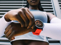 O CMF Watch 3 Pro apresenta um design marcante e redondo, disponível opcionalmente com uma pulseira laranja. (Fonte da imagem: Nothing)