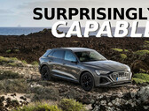 Apesar de sua clara vocação para a estrada, o Audi Q8 e-tron elétrico, com seu sistema quattro de motor duplo, consegue algumas proezas off-road impressionantes. (Fonte da imagem: Audi - editado)