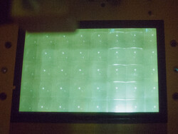 O LED matricial por trás do LCD