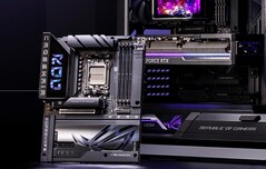 As placas-mãe BTF da Asus já podem alimentar placas de vídeo com até 600 watts sem um cabo adicional (Fonte da imagem: Asus)