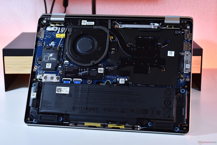 Dell Pro 14 Plus AMD: Parte interna
