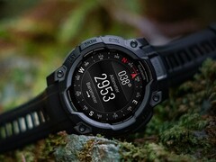 O smartwatch Instinct 3 da Garmin está recebendo a versão beta 14.13