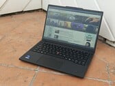 O Lenovo ThinkPad T14 Gen 7.