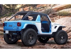 É evidente que as portas e o teto do Jeep Wrangler elétrico podem ser retirados (Imagem: Jeep)