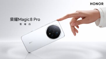 O Magic 8 Pro em uma versão branca (Fonte da imagem: Honor)