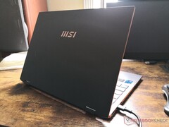 MSI Summit E13 Flip vs. XPS 13 2 em 1: Dando à Dell uma corrida por seu dinheiro