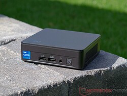 O Kit Intel NUC 13 Pro (Arena Canyon) foi gentilmente fornecido pela Intel Alemanha para esta revisão