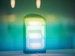 O lavador de parede Philips Hue Play (na foto) vazou (Fonte da imagem: Amazon)
