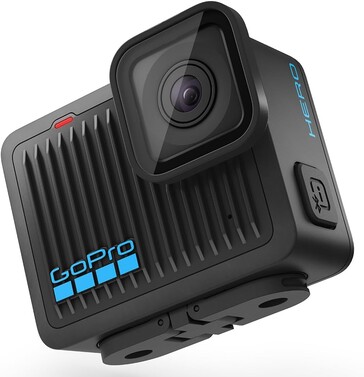 A GoPro Hero menor não tem uma tela frontal, e o espaço é utilizado pelo enorme dissipador de calor. (Fonte da imagem: Amazon via TechstoriesIndia)