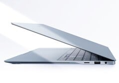 Com 12,3 milímetros, o Samsung Galaxy Book6 Edge é relativamente fino.