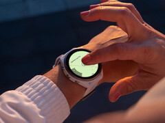 O Forerunner 965 é um dos cinco smartwatches elegíveis para receber a versão 27.05 do Public Beta. (Fonte da imagem: Garmin)