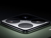 Espera-se que a Xiaomi substitua o 15 Pro, na foto, antes do final do próximo mês. (Fonte da imagem: Xiaomi)