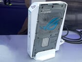 A variante branca do ROG NUC 2026 (na foto) custa cerca de US$ 4.569.
