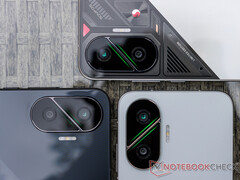 O Poco F7 pode marcar mais de 2 milhões de pontos no AnTuTu. Na foto: o telefone em três cores. (Fonte da imagem: Notebookcheck)