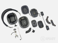 Os AirPods Max são reparáveis pelos padrões do Apple. (Fonte da imagem: iFixit)