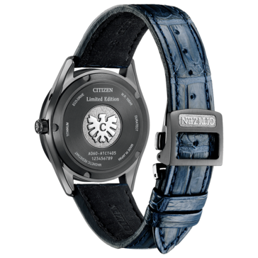 O relógio Citizen 30th Anniversary Eco-Drive com mostrador de papel washi azul. (Fonte da imagem: Citizen)