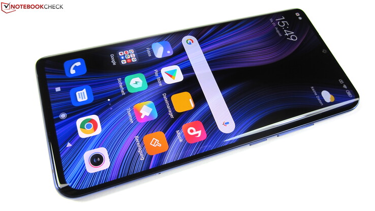 Visor curvo, vidro de volta, qualidade de construção premium: O Xiaomi Mi Note 10 Lite é um telefone premium em termos de aparência e toque