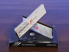 Módulos de memória KingBank que utilizam chips de memória CXMT