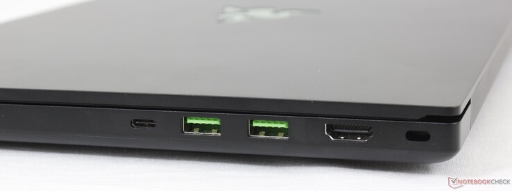 Certo: Thunderbolt 3, 2x USB 3.2 Gen. 2 Type-A, HDMI 2.0b, Kensington Lock