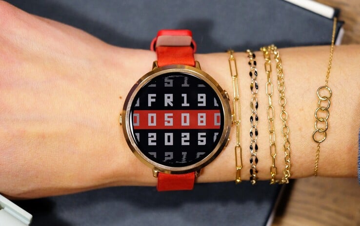 O Pebble Round 2 está programado para entrar em produção no final de julho.