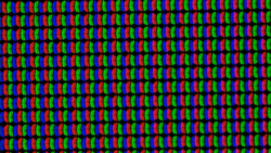 O monitor LC usa uma matriz clássica de subpixel RGB que consiste em um diodo emissor de luz vermelho, um azul e um verde