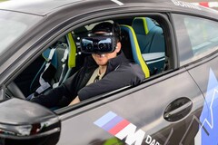 O BMW M Drift + M Mixed Reality permite que os motoristas façam drifting nos mundos real e virtual simultaneamente. (Fonte: BMW)