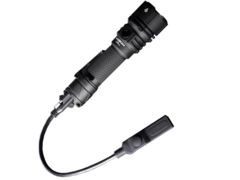 O L16 2.0 pode ser equipado com um controle remoto USB-C. (Imagem: Acebeam)