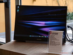 O L16 Mobile Monitor está previsto para estar disponível por 199 euros. Na foto: a parte frontal do monitor USB-C portátil.