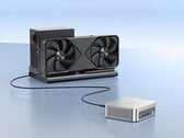 O Peladn WO5 possui uma porta USB4. Na imagem: o mini PC conectado a uma configuração de eGPU.