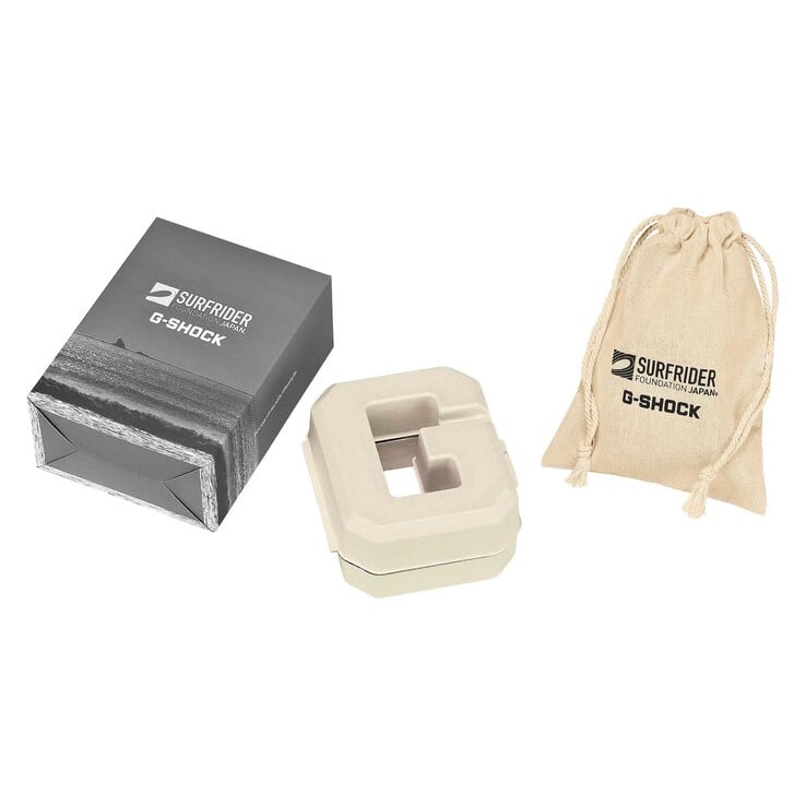 O GBX100SFJ-1 vem em uma embalagem especial ecologicamente correta, completa com uma bolsa personalizada da Surfrider Foundation Japan.