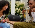 A JBL revelou versões com capacidade Wi-Fi de seus alto-falantes Boombox 3 e Charge 5. (Fonte da imagem: JBL)